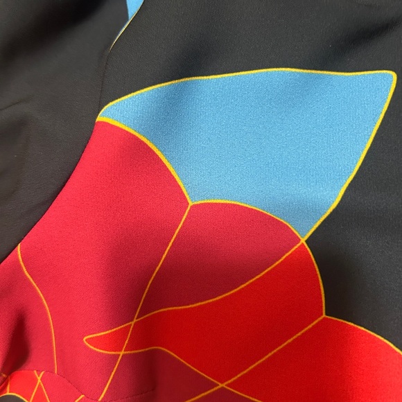 Loft Navy Floral Women's Top - Picture 3 of 6